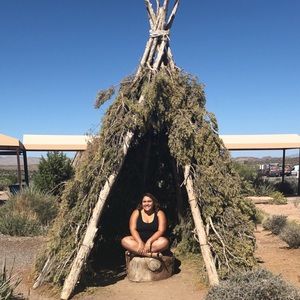 Meet your Posher, Jasmine